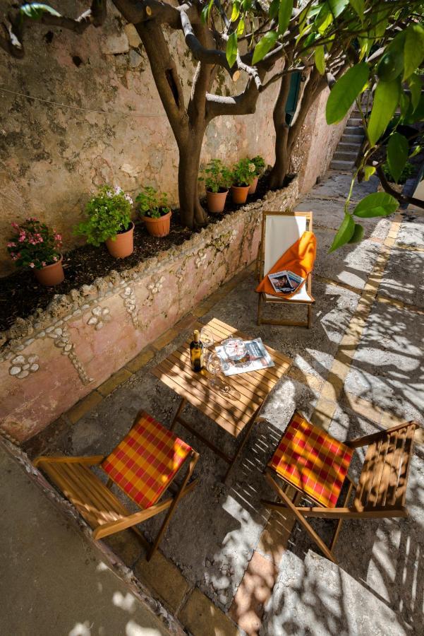 Residence Two Oranges Дубровник Екстериор снимка