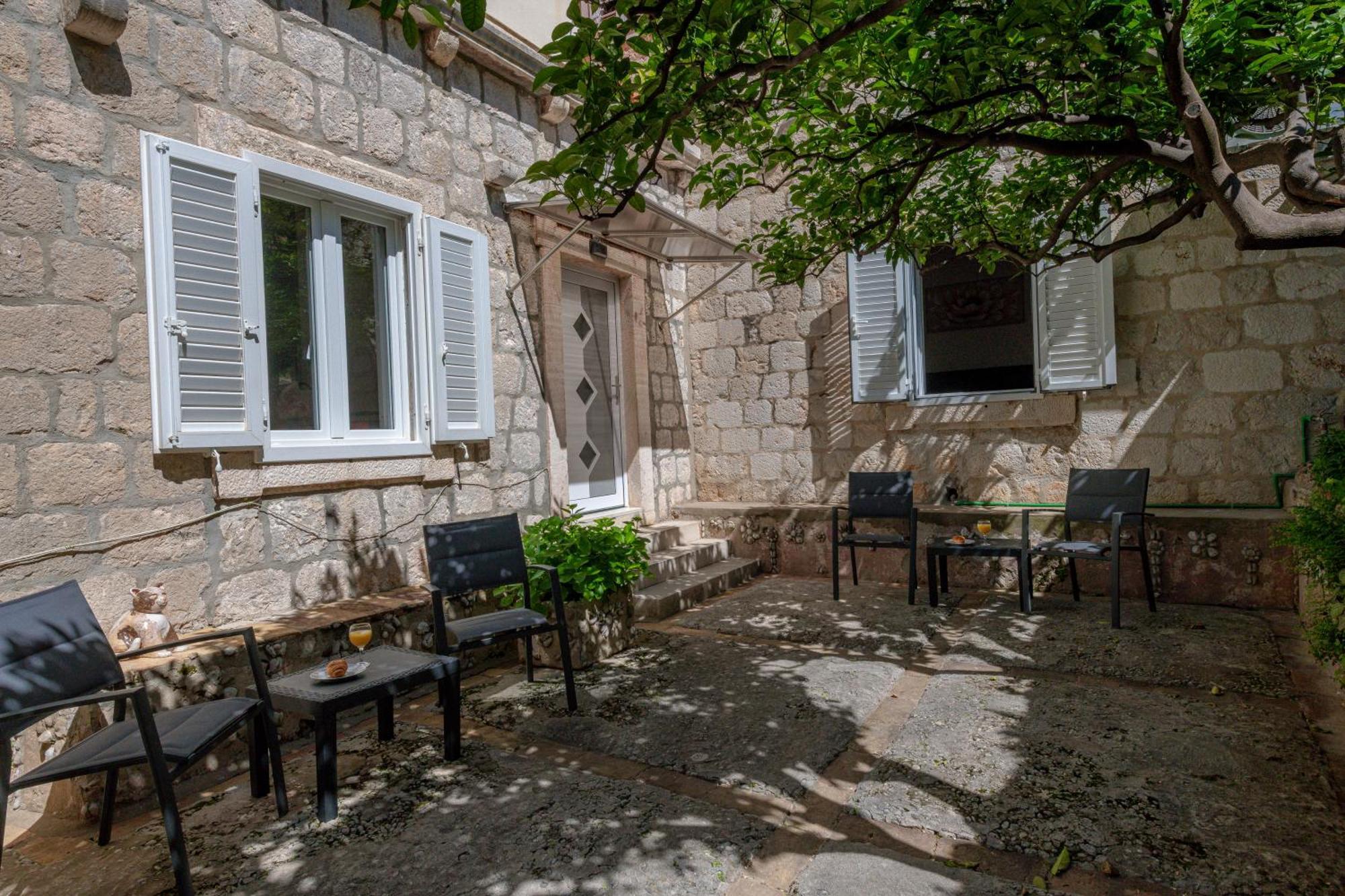 Residence Two Oranges Дубровник Екстериор снимка